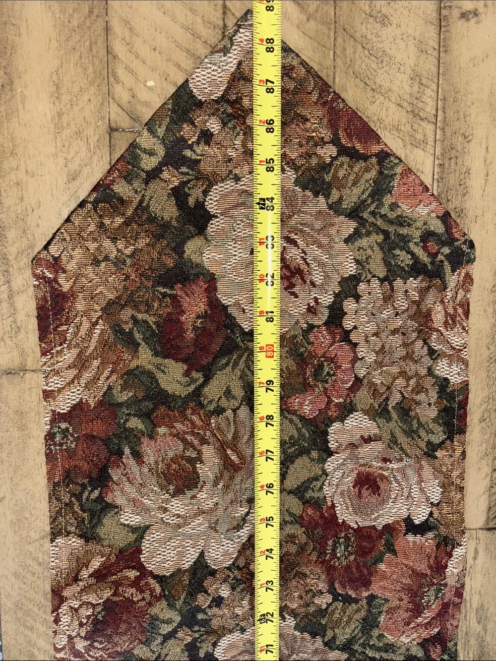 Floral Jacquard Table Runner in Floral Burgundy and Green